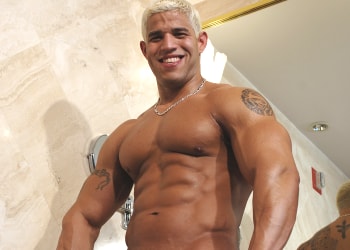 UNDRESSING BUFFNESS